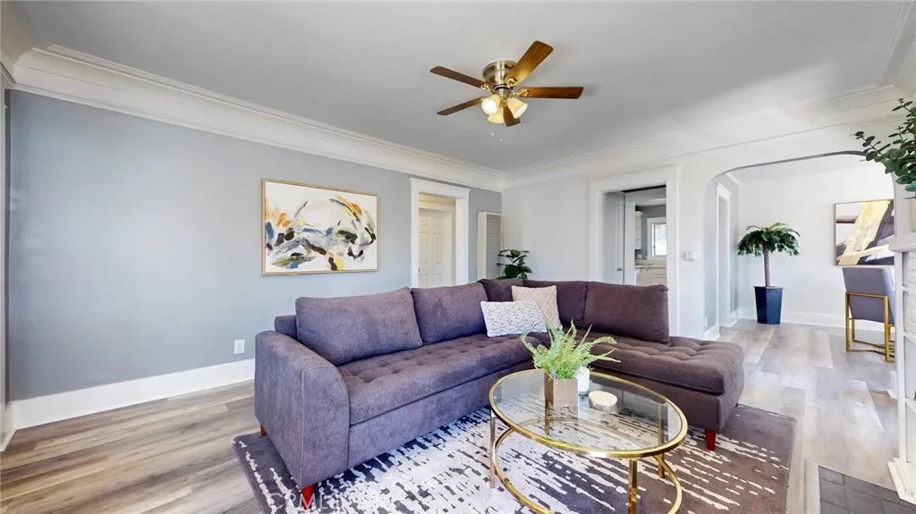 241 243 N Verdugo, Glendale, California 91206 home-pic-34